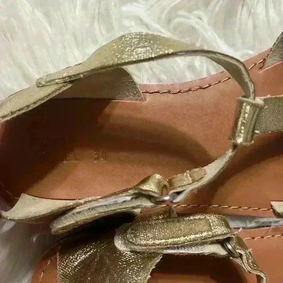 ZARA  GIRLS CAGE SANDALS - Picture 8 of 9
